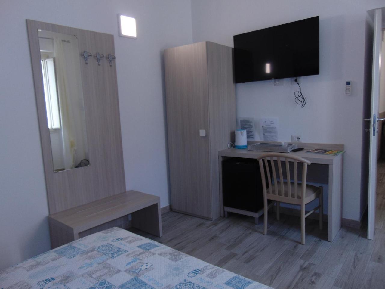 Hotel Mio & Tuyo Santa Teresa di Gallura Esterno foto